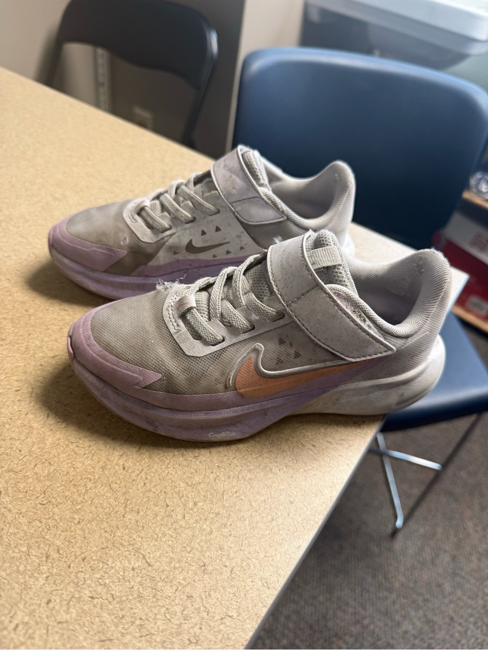 Nike Kids Beige & Lilac Sneakers with Peach Swoosh